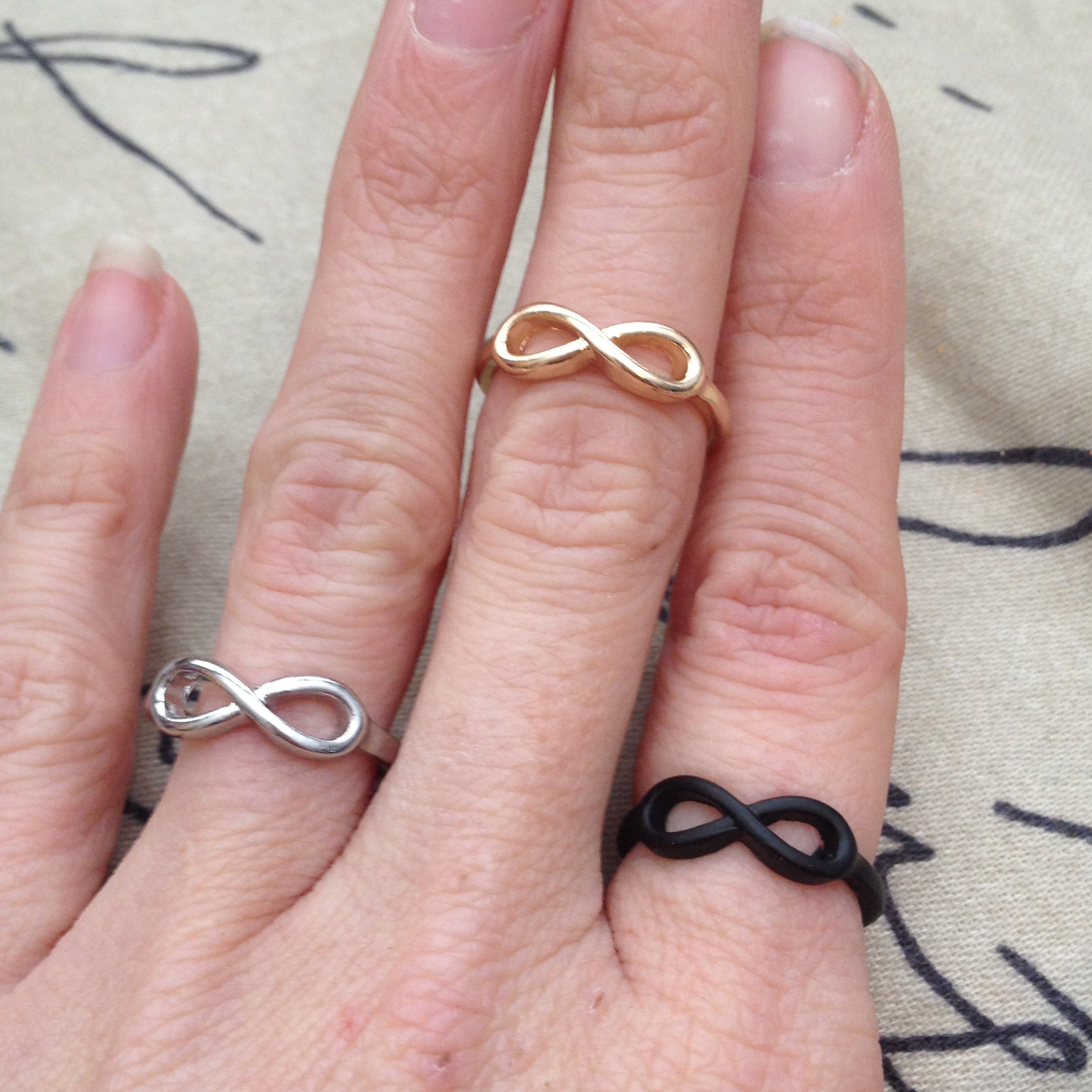 back-infinity-ring-on-luulla